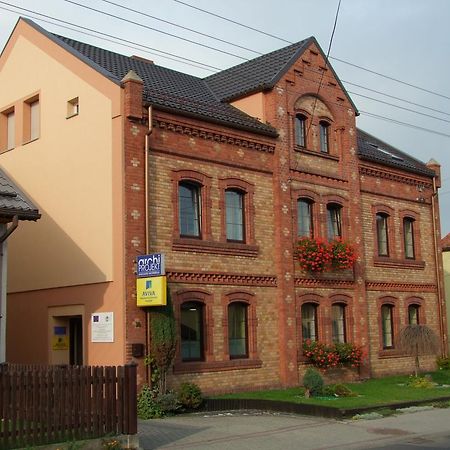 Wojnowice U Henrietyアパートメント エクステリア 写真